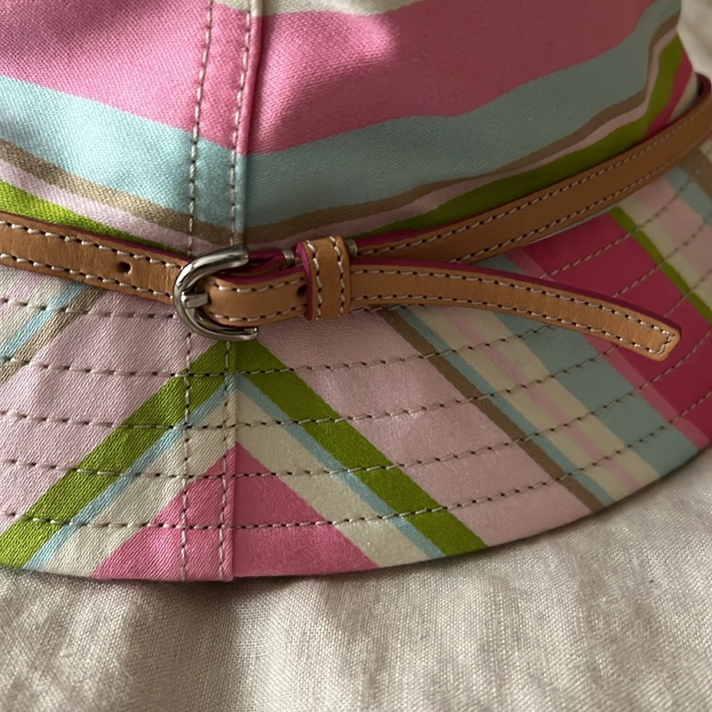 NWT Coach Ladies Belted Multicolor Stripped Hat Size P/S - Picture 2 of 6